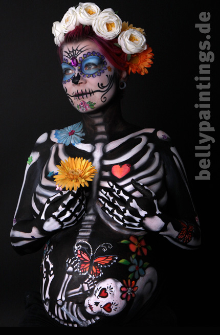 Bellypainting und Teil-Bodypainting "Sugar skull"